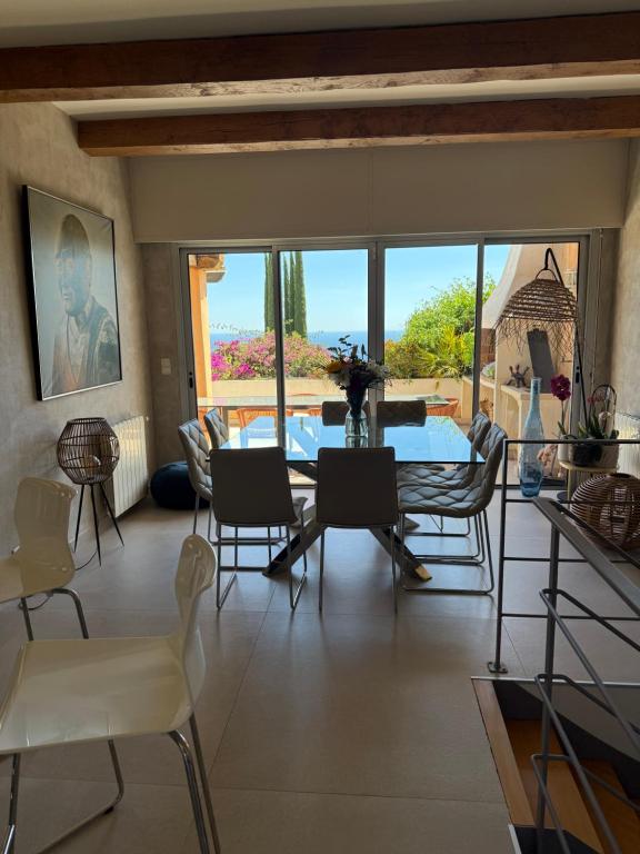 Paradise in CASSIS - 3