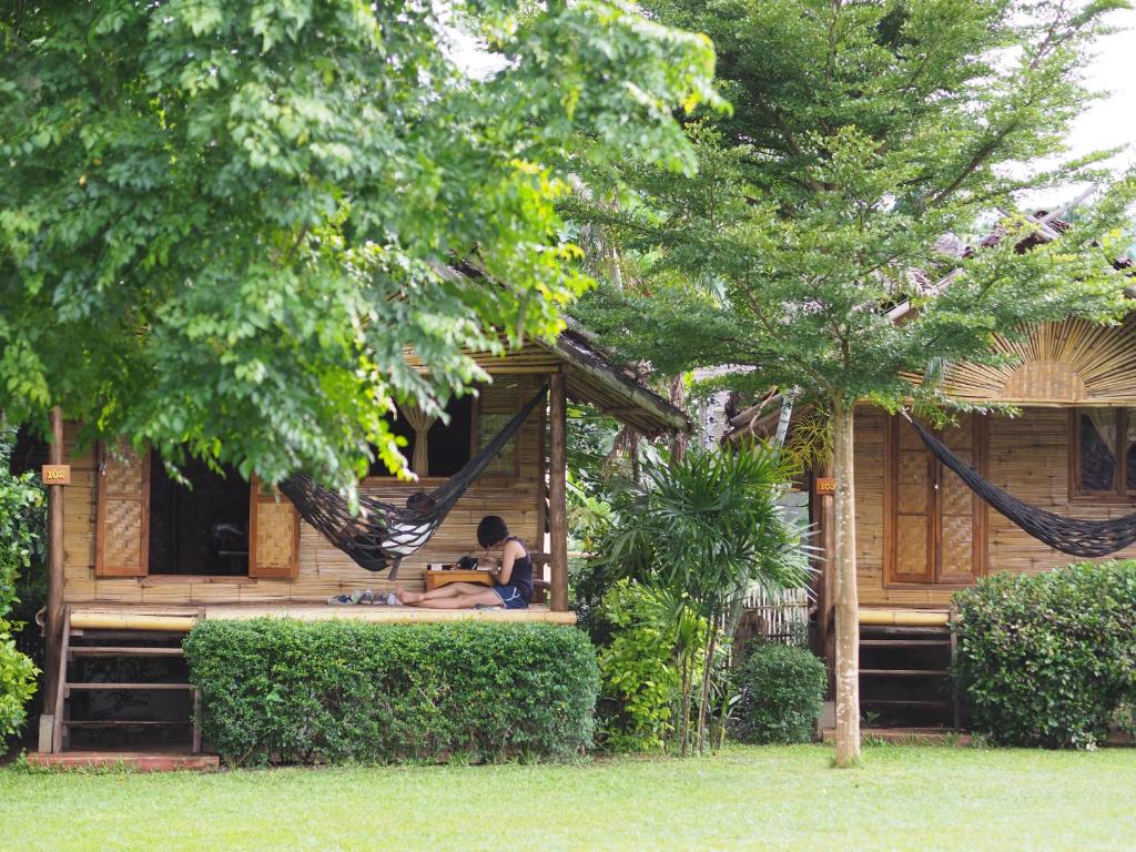 Hotel Pai Country Hut photo