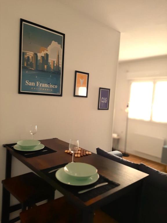 Cozy accommodation, St Roch, Amiens, Netflix, Wi-Fi, - 1