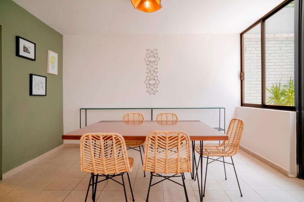 COMPLEJO PORFIRIO · Two Houses Seven Bedroom Group Retreat - 2