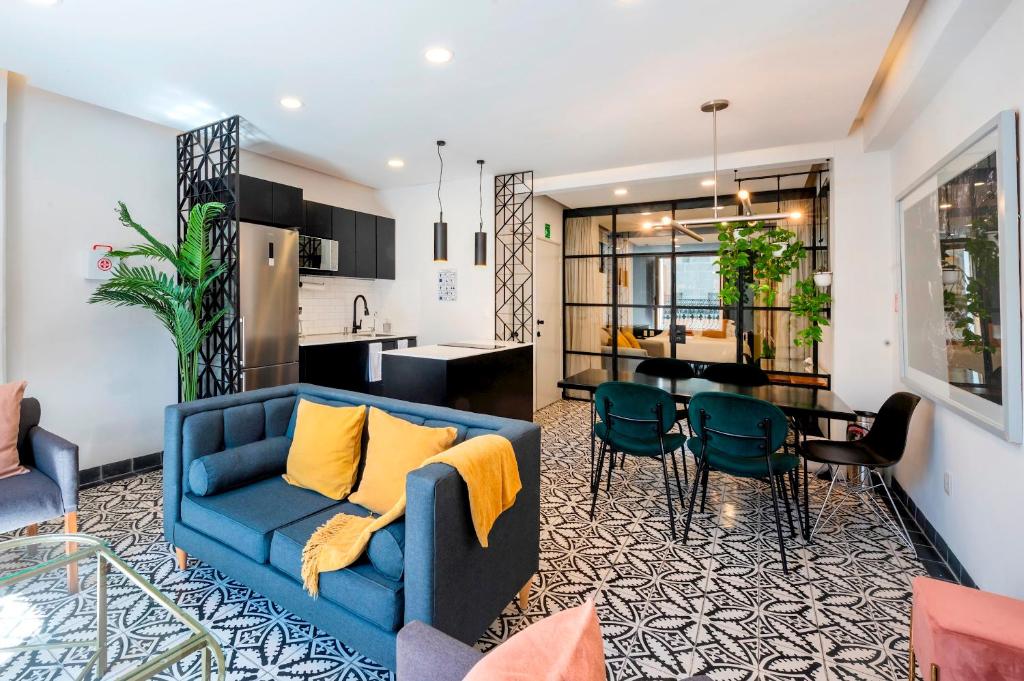 INDEPENDENCIA 2 · Small and Modern Apt for four - 1