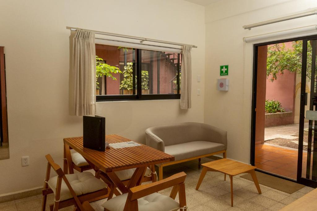 REGIONES - COSTA · Cool Apartment Surrounded by Greenery - 4