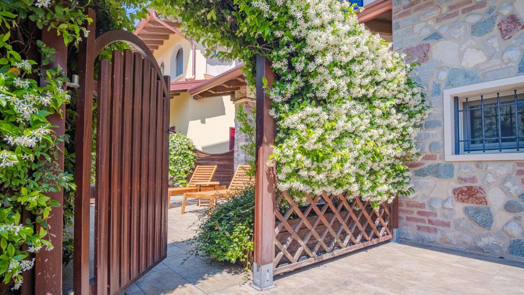 Endless Summer Sirmione - Italian Homing - 5
