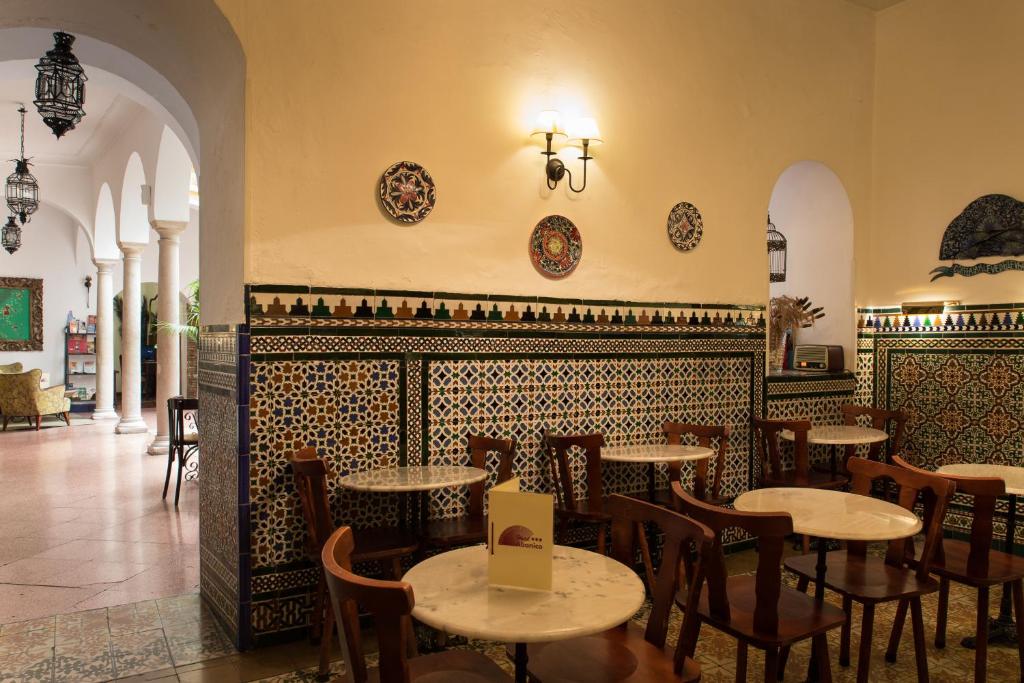 Hotel Abanico Casa Palacio — Restaurant & bars in Seville, Andalusia