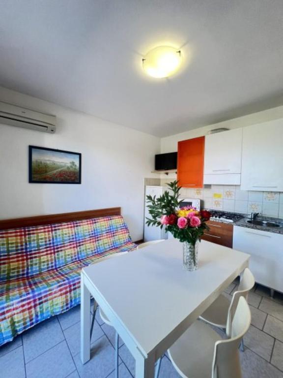 Cozy flat near the beach with terraces - 1