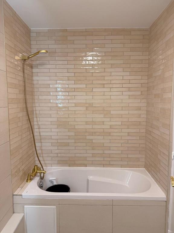 Grand appartement de 104m2 - 3 chambres - 4