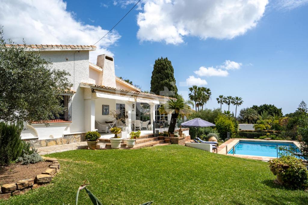 Koti Rentals - Villa Los Geranios - 2