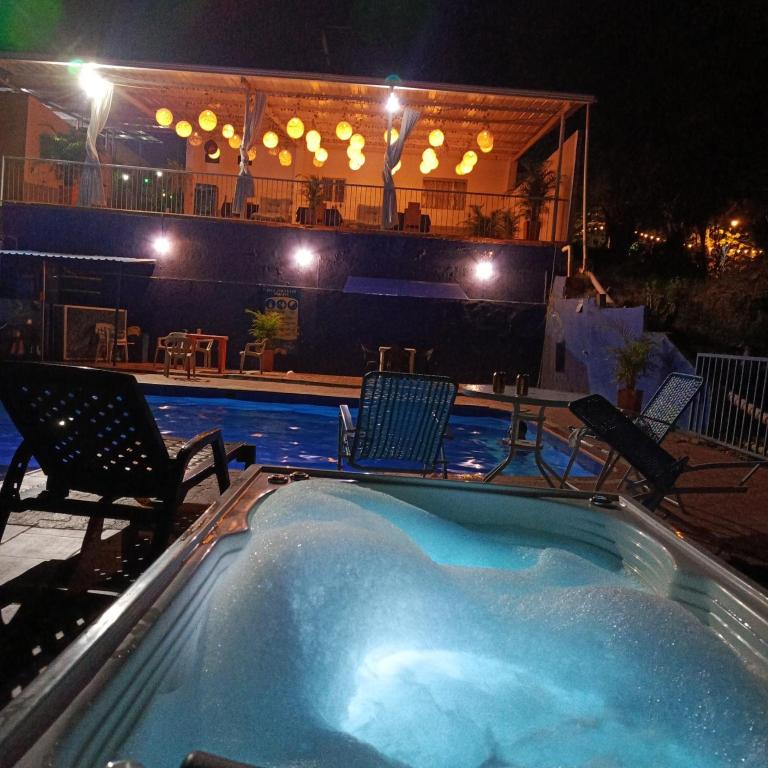 Hospedaje con piscina aventurero San Gil - 1