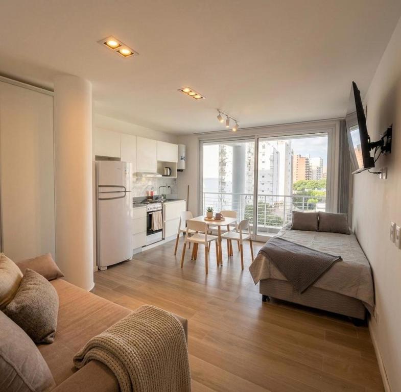 Bright and Spacious Loft - 4