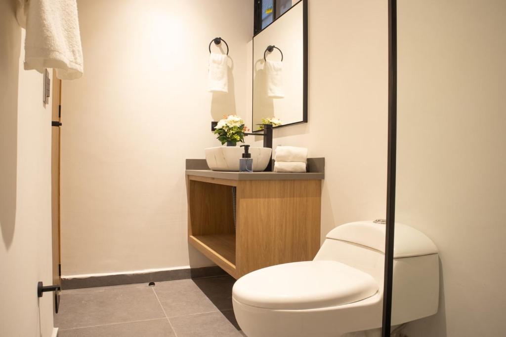 Rosa Negra's Cozy Stadio Aparta-Suite - 2