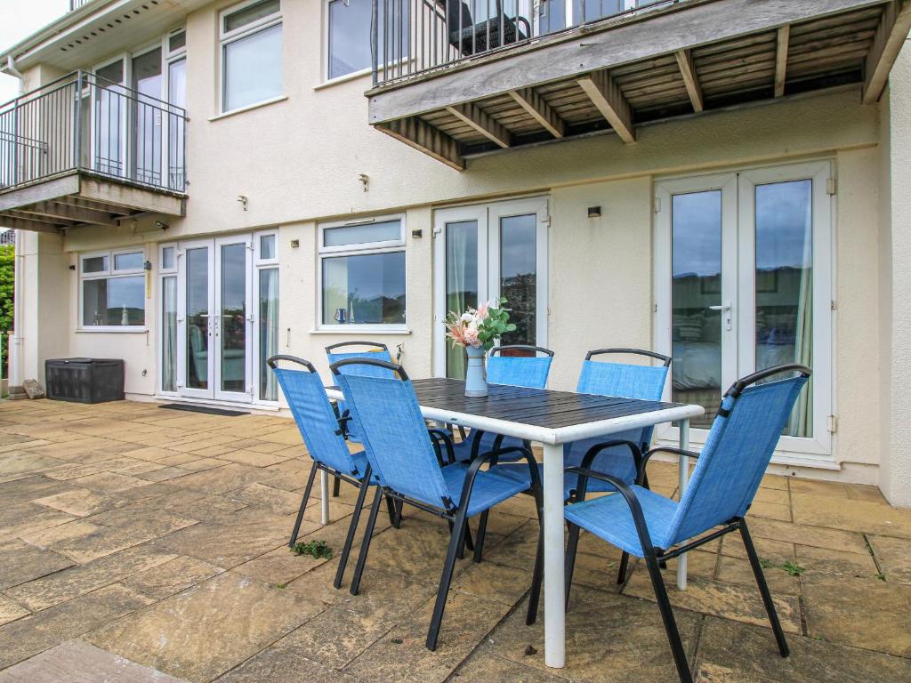 Quay Sands, Hope Cove photo 4