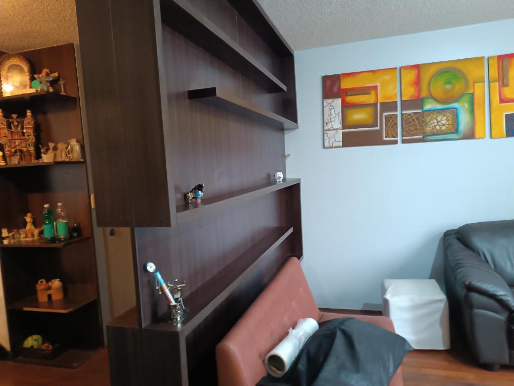 Departamento en Surco cerca a Barranco - 2