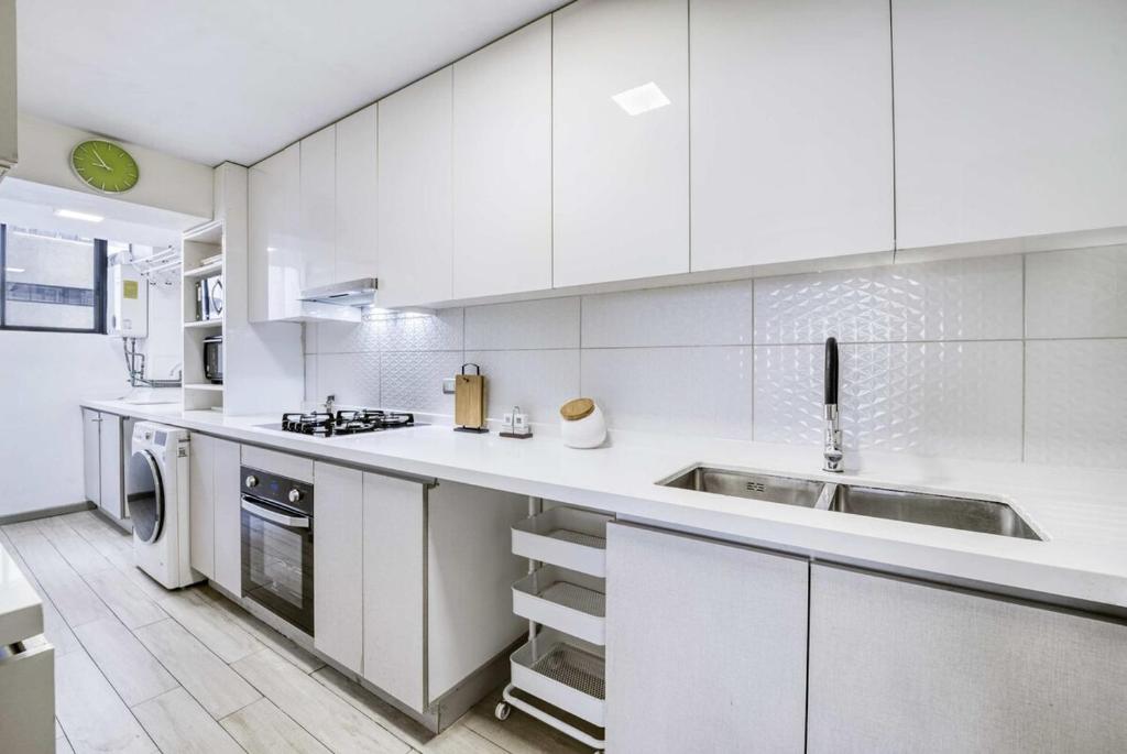 Grand Residence Apartment 4D With Balcony - 4