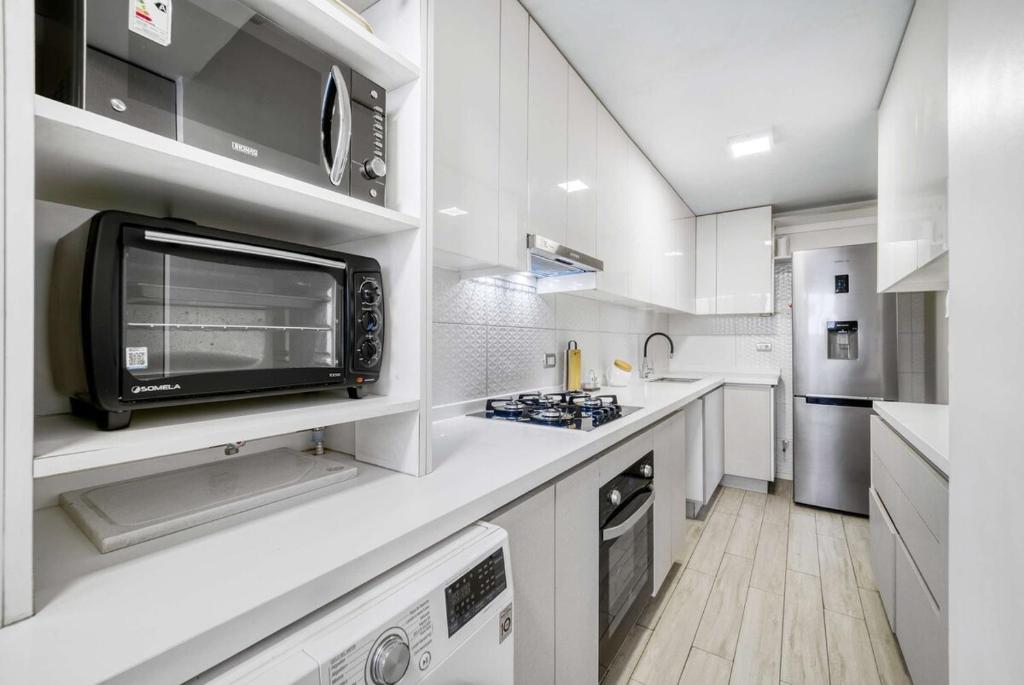 Grand Residence Apartment 4D With Balcony - 5