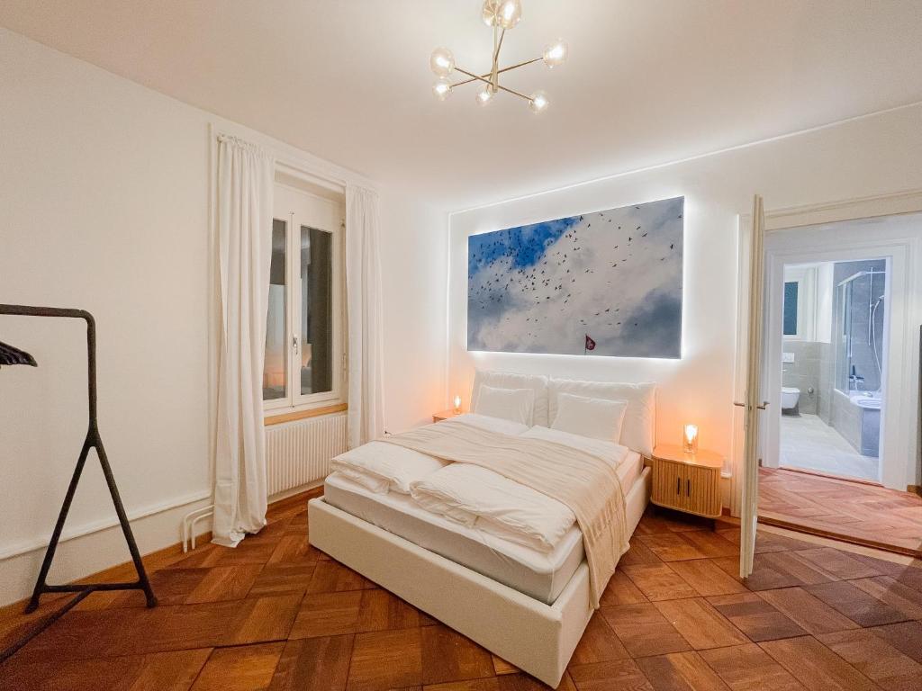West Center 4 Bed Free Parking WiFi - 3