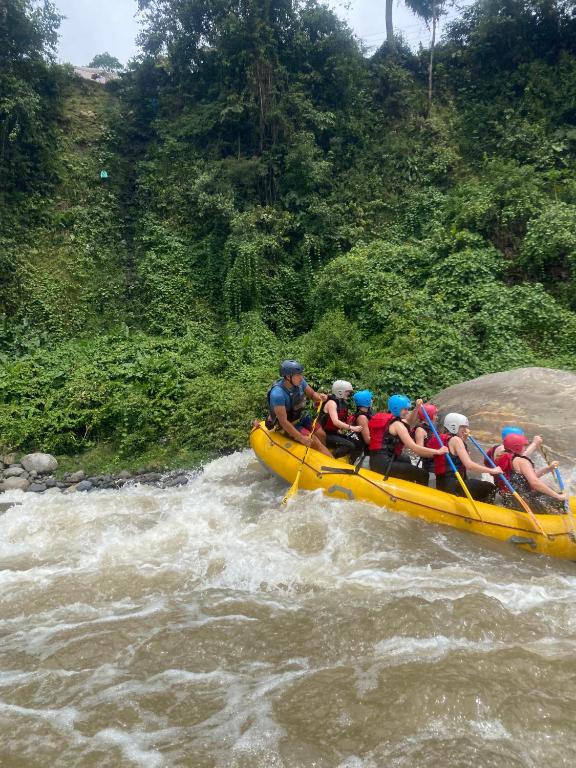 Extreme Rafting in Baños de Agua Santa - 5
