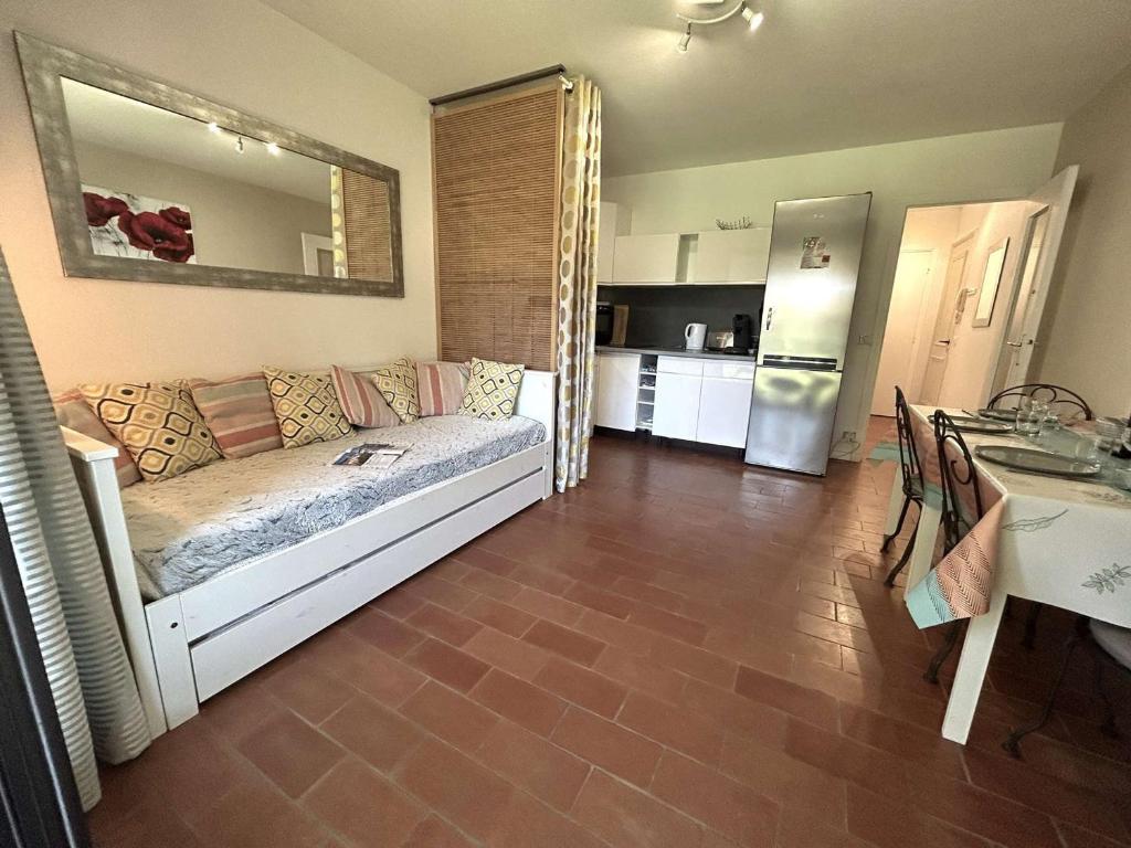 Appartement avec terrasse et parking - 4 pers. - FR-1-845-23 - 3