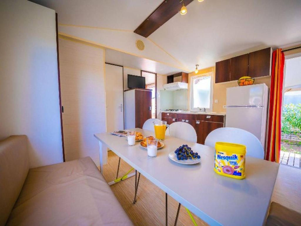 Mobil home, animaux admis, clim - 6 pers. - 1