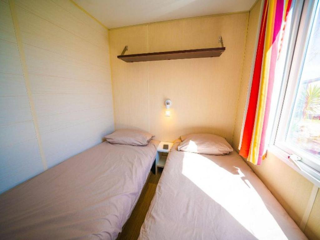 Mobil home, animaux admis, clim - 6 pers. - 4