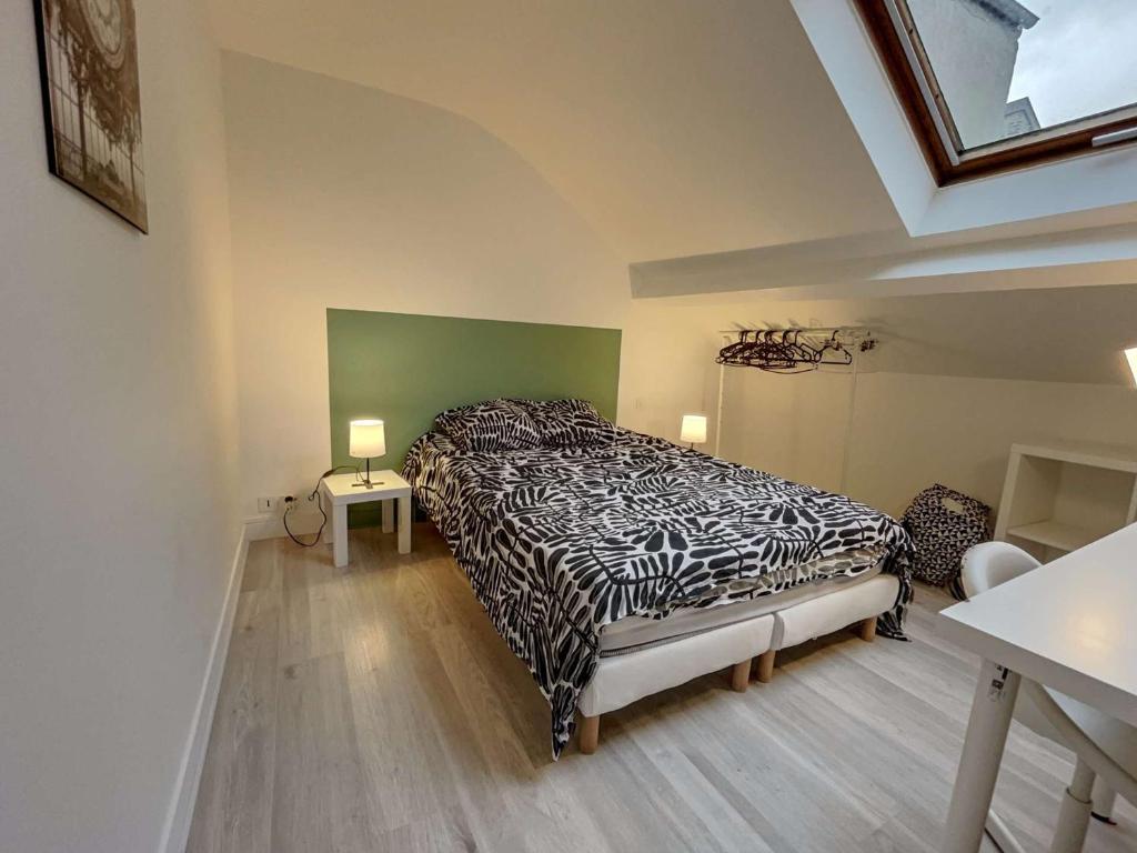 Appartement d’exception au cœur de la ville - FR-1-870-38 - 3