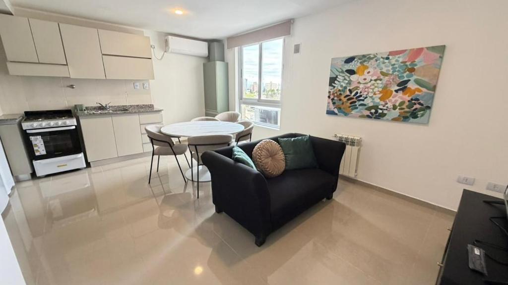 Departamento Céntrico de 1 dormitorio con cochera - 4