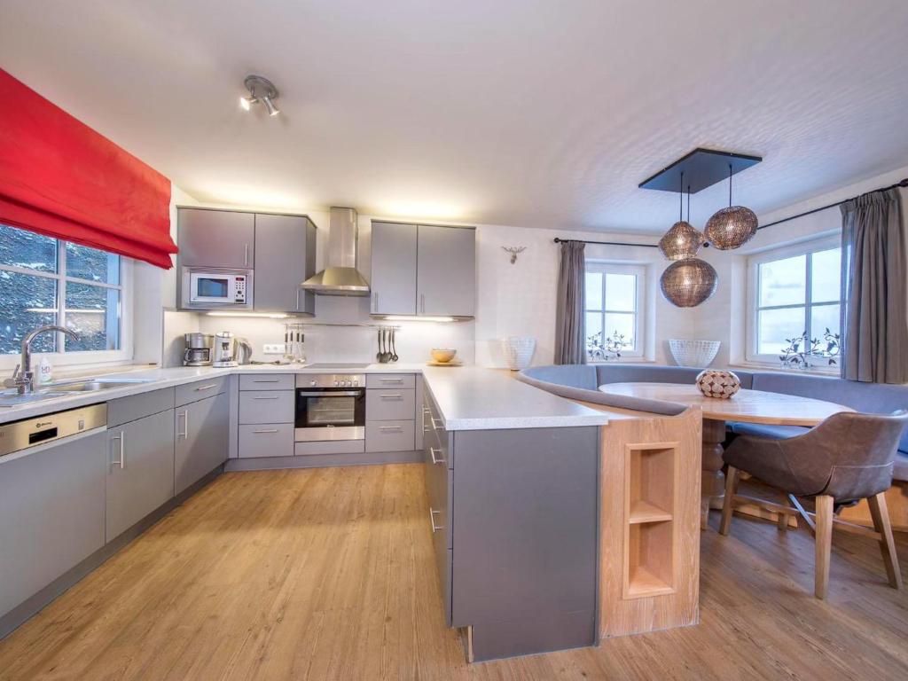 Mountain Apartment in Saalbach for 8 - 3