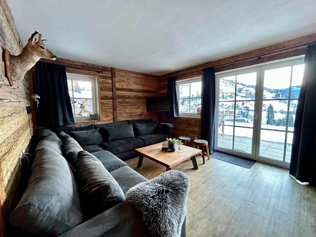 Alpine Apartment Near Ski Lift - 2