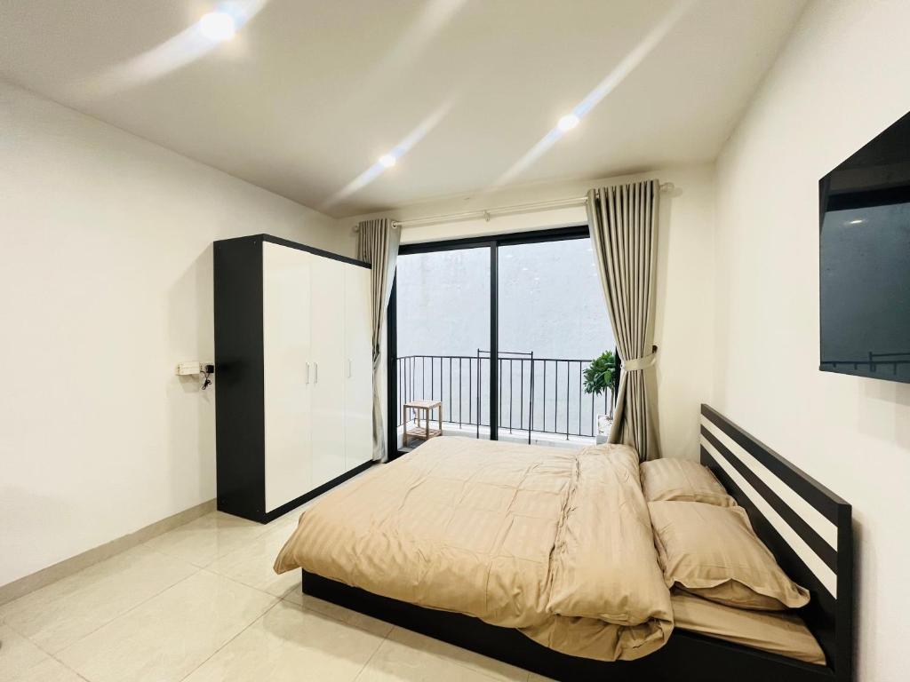 25 House Lac Long Quan - Tay Ho