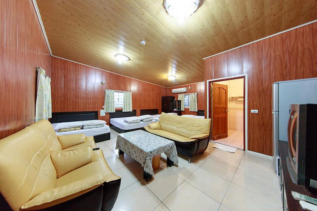 Kenting Dajianshan Cabin