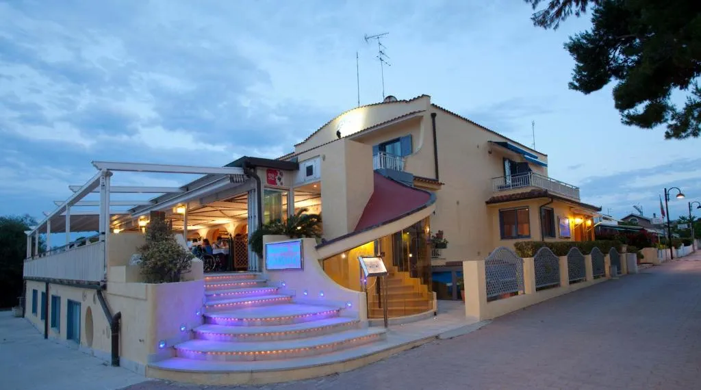 Hotel Gabbiano, hotel in San Domino