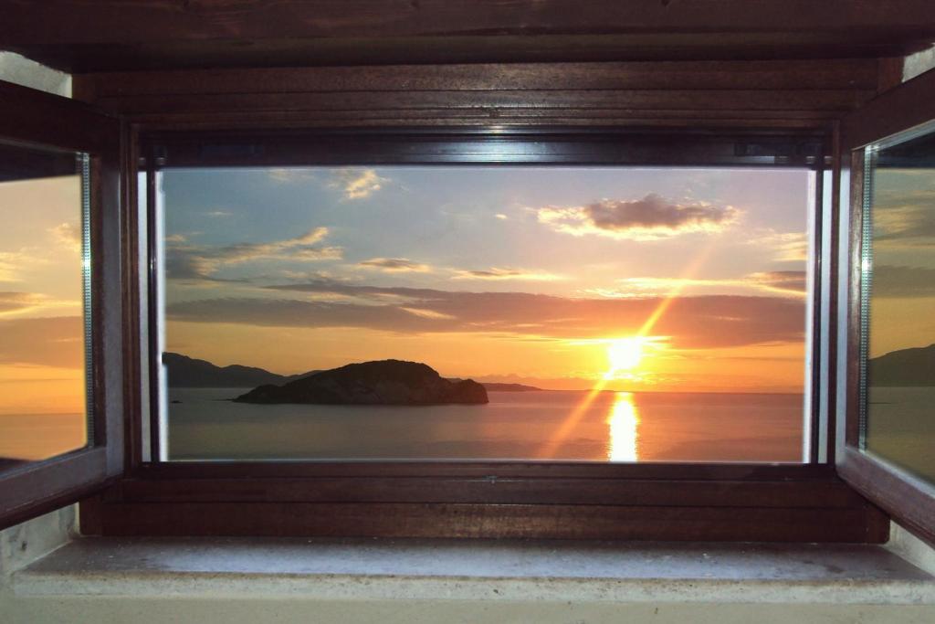 Exensian Villas & Suites photo