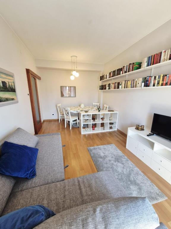 Trieste Moments - Casa Mika Apartment - 1