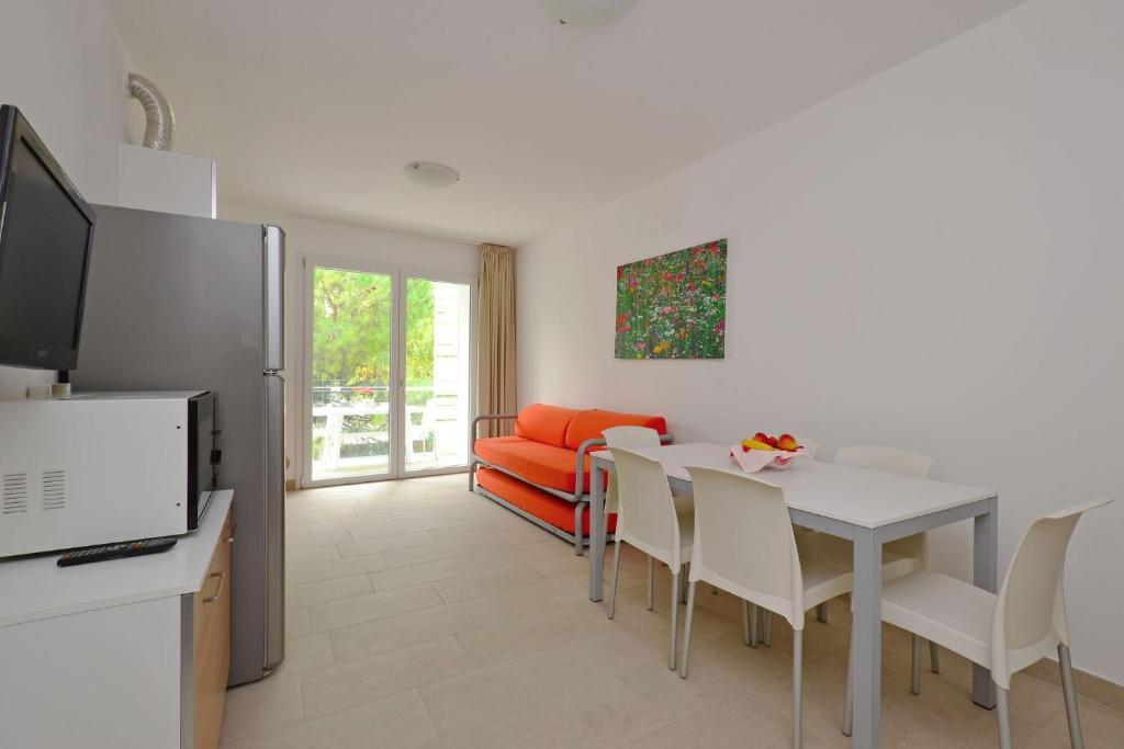 Cozy apartment for families with balcony - 4
