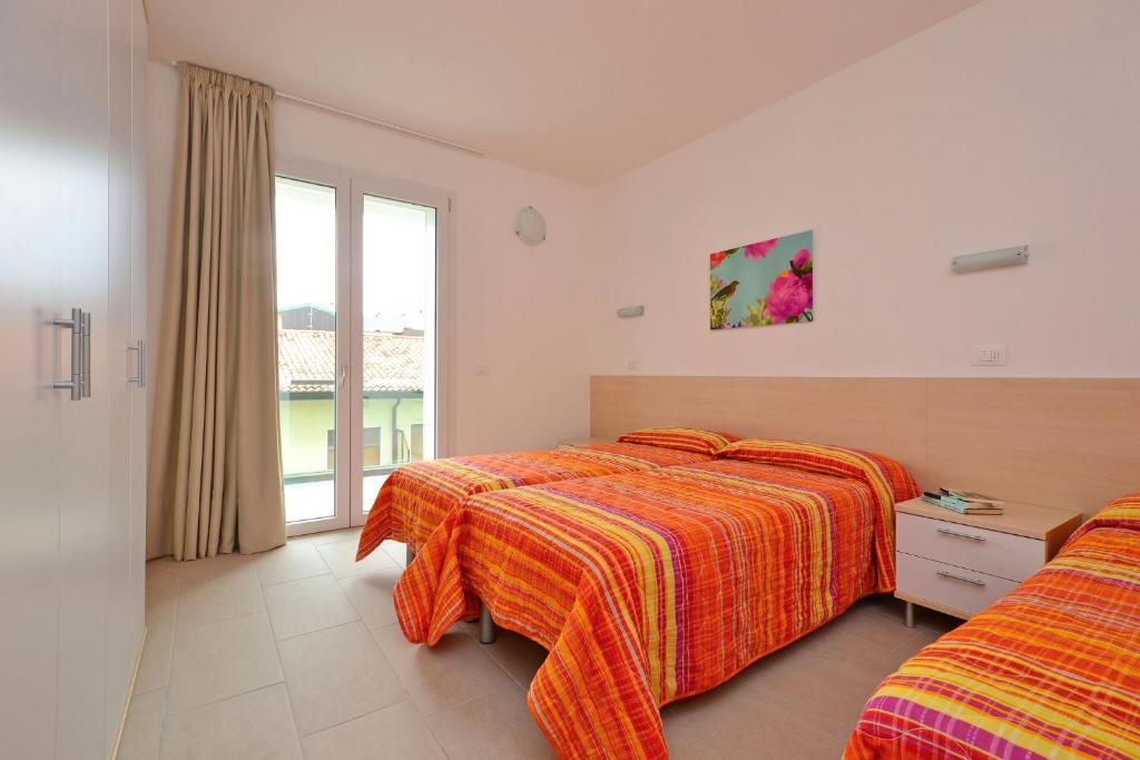Comfortable vacation retreat with balcony - 4