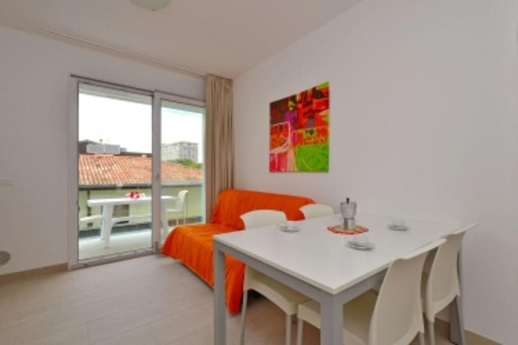 Spacious stay for families and friends - 4
