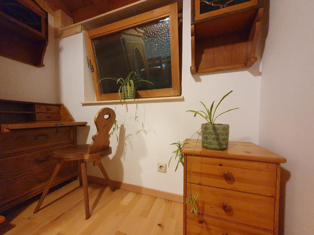 Residence - 3