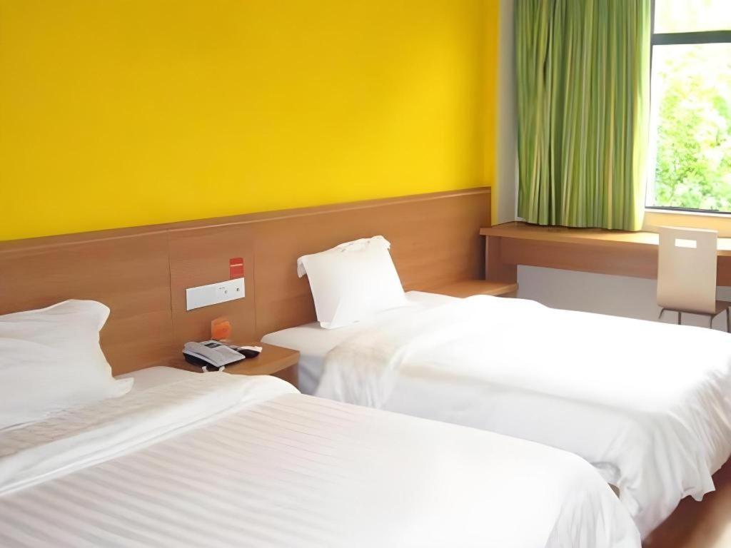 7 デイズ イン ジンガンシャン シーニック スポット (7 Days Inn Jinggangshan Scenic Spot)