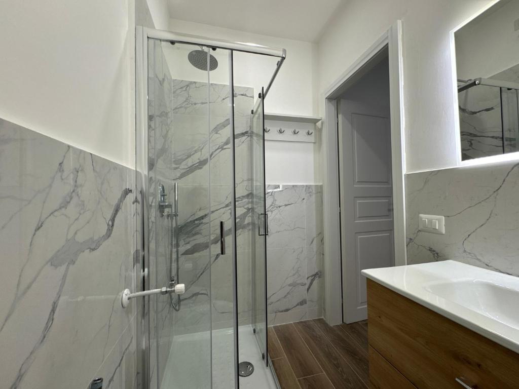 Colosseo-Torre Maura Modern Double Rooms Private EnSuite, WiFi & AC near Metro C - 4