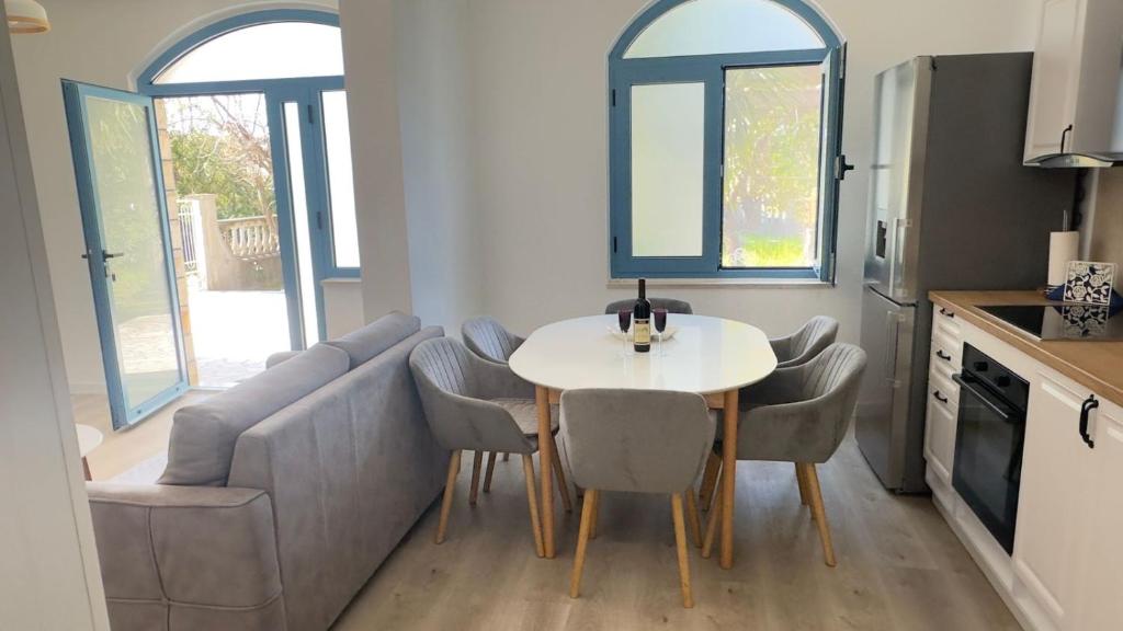 Palm Garden Apartment 2 - 4