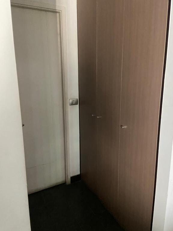 Well located apartment, close to the Metro, mall - 5