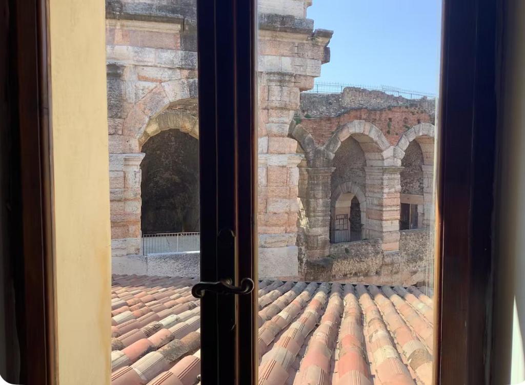 Vista Arena di Verona e Piazza Bra - 3