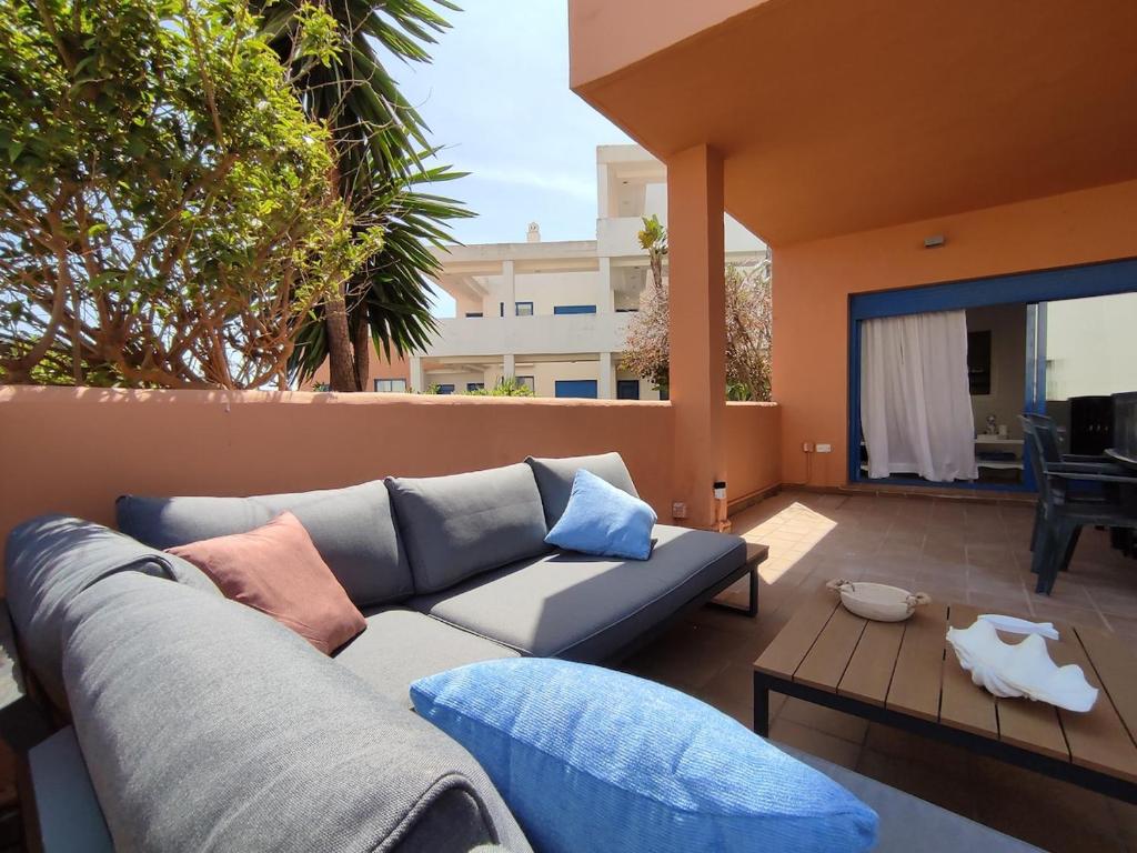 Fun & Work Apartment with Terrace & Pools, Duquesa Golf, Manilva - 2