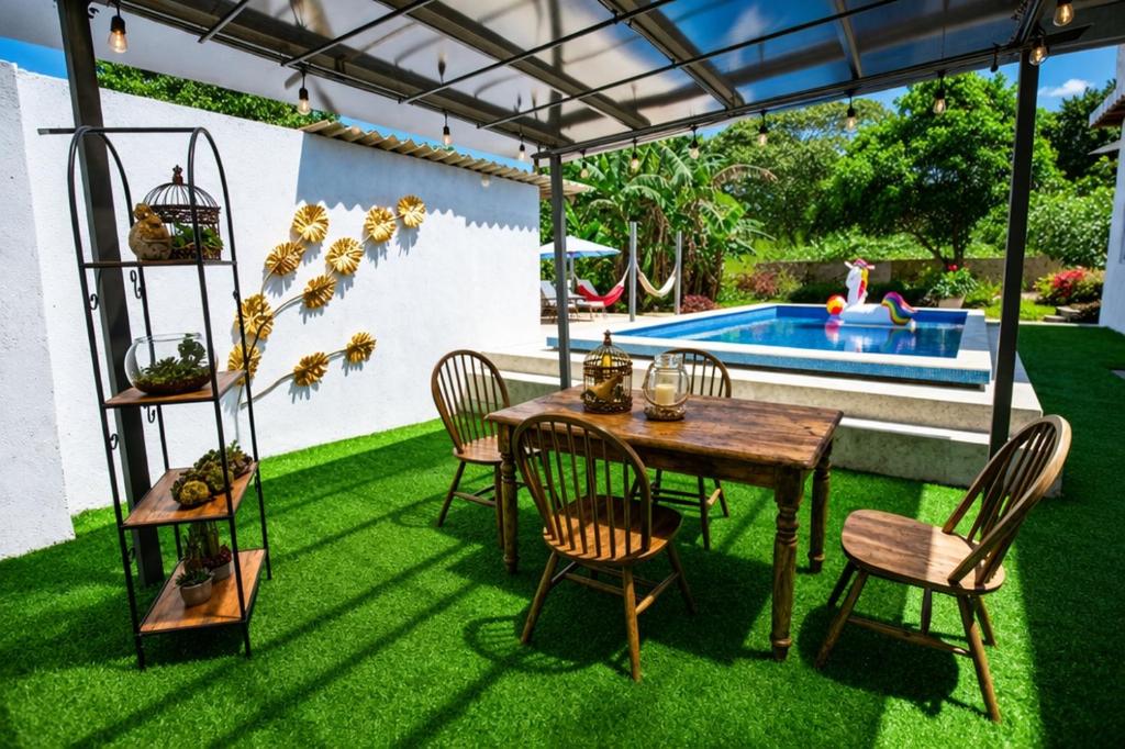 Amancay House, Jacuzzi and Pool - 1