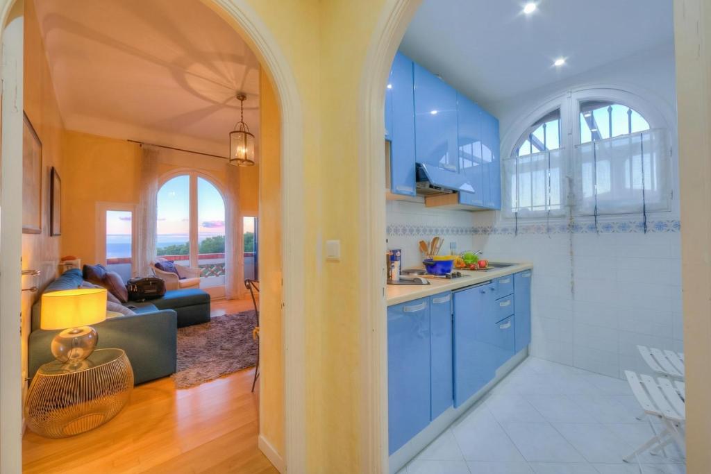 Villa MonTLilin Sea View - Happy Rentals - 4