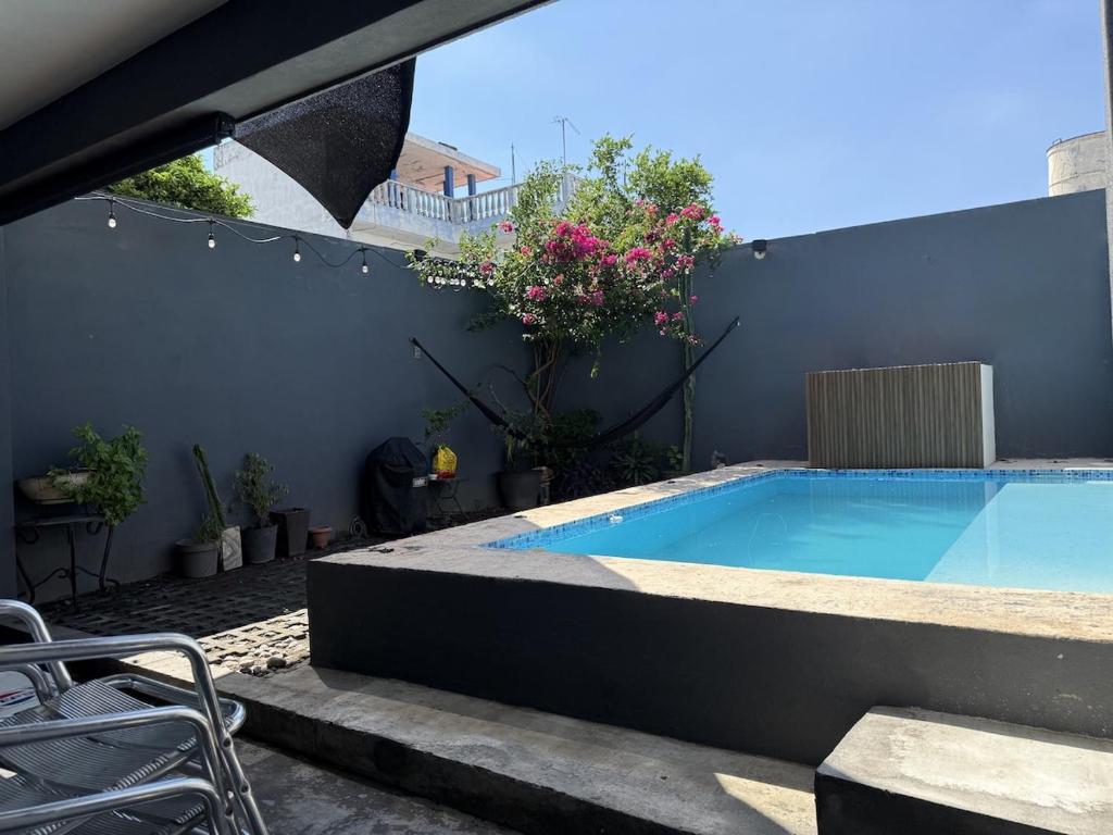 House with pool, equipped ,10 minute walk to the FIFA zone - 4