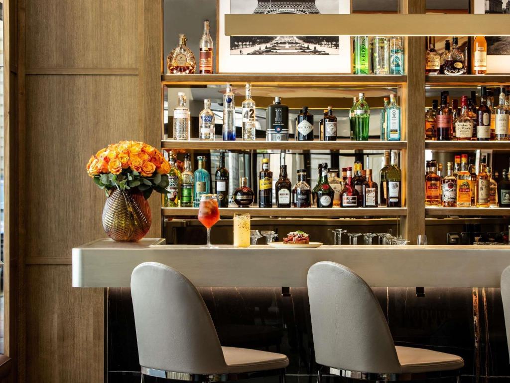 Bar/lounge
