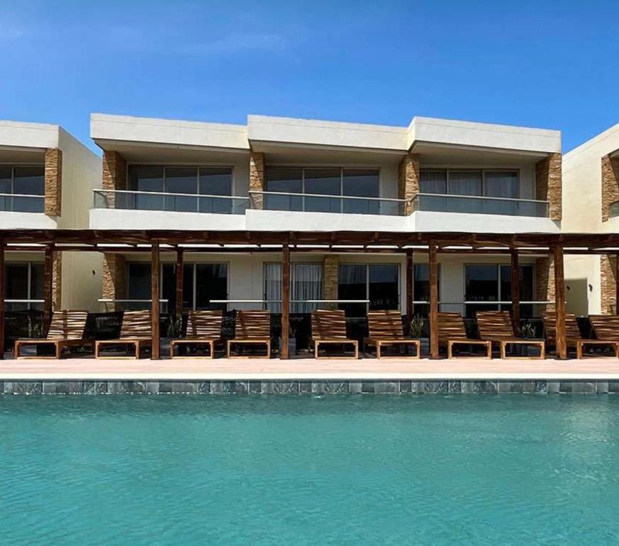 Ocean Club Resort Beach House - 3