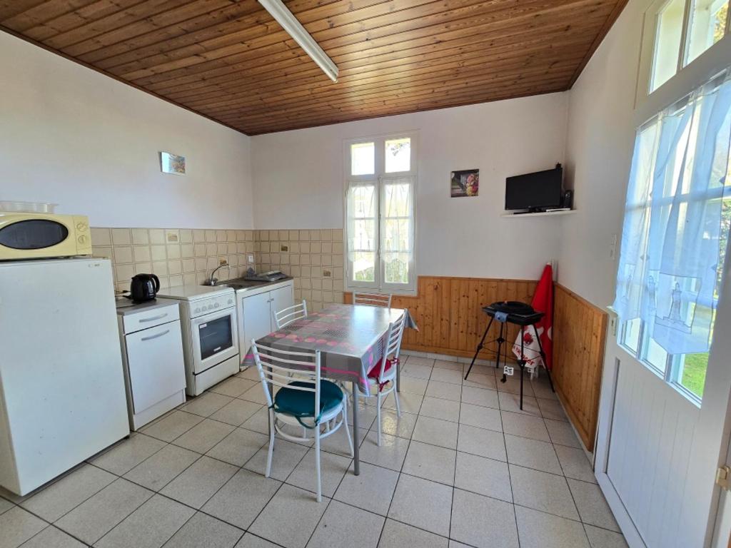 Maison de vacances au calme, proche mer - 4 pers. - FR-1-777-46 - 2