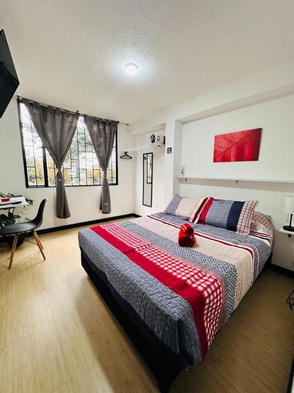Habitación cerca al aeropuerto en apartamento compartido - 1