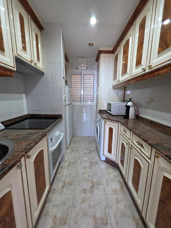 Apartamento Gemelos If Benidorm - 4